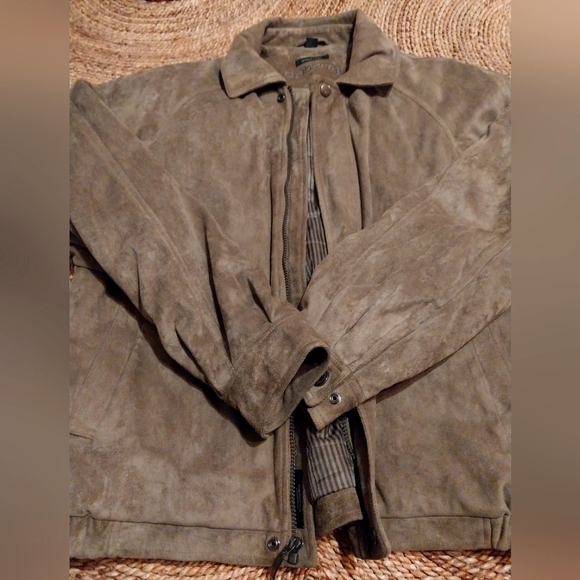 Gently worn mens suede finished brown to tan Claiborne jacket size large - Picture 1 of 7